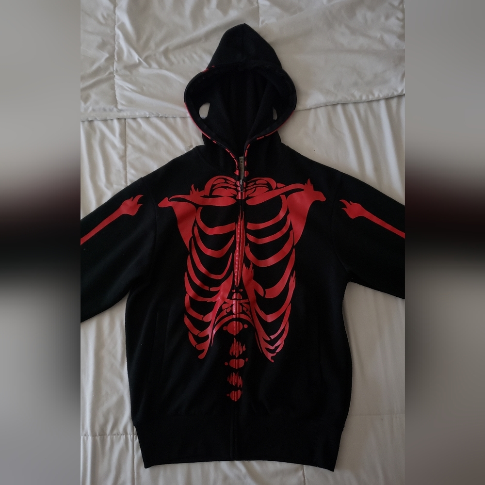 Black and Red Skull Sweater